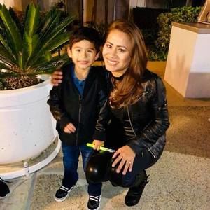 Meet your Posher, V grisell